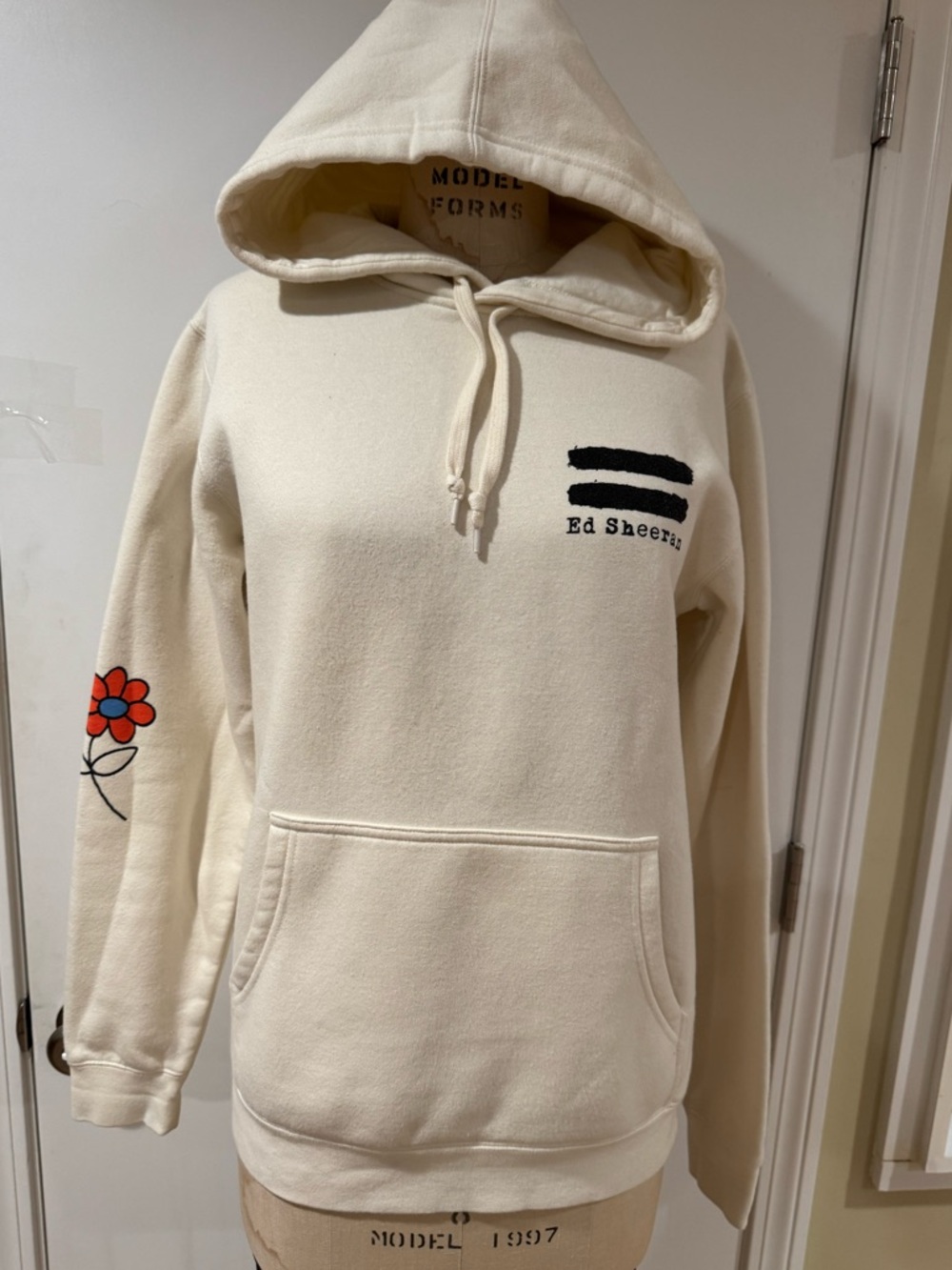 AS Colour Stencil Men's “Ed Sheeran” sweatshirt hoodie size small